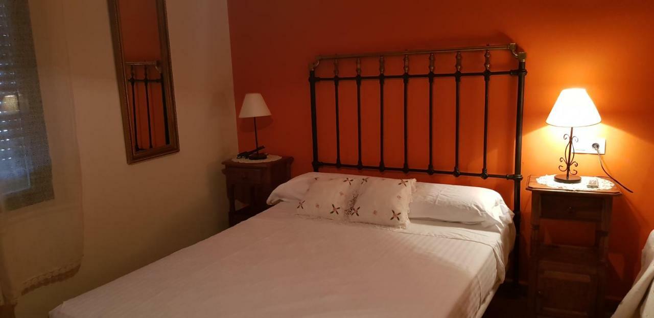 Apartamentossierradegata La Noguera Villamiel Zewnętrze zdjęcie